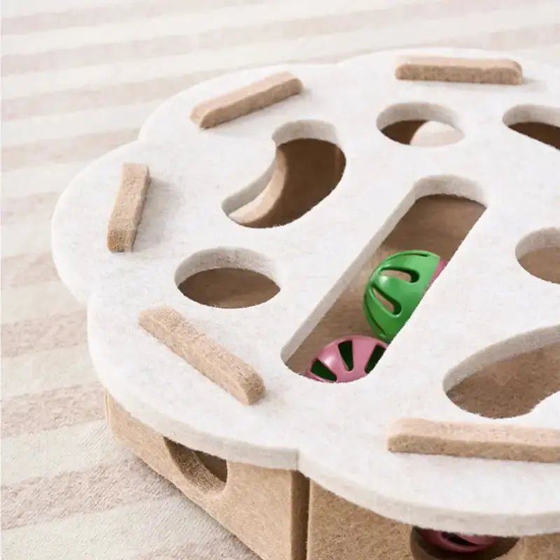 Jeu labyrinthe en feutre pour chat - ManiacPets